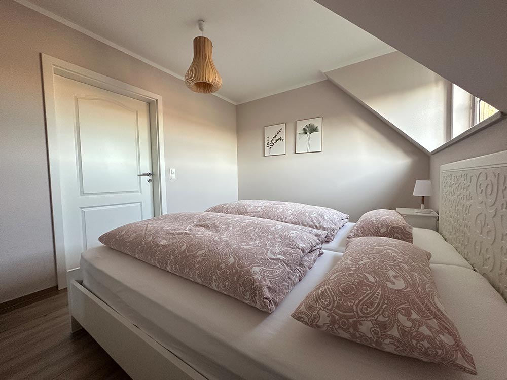 Schlafzimmer 2-1 Ferienwohnung Oberförstchen Schlafzimmer 2-1 Ferienwohnung Oberförstchen